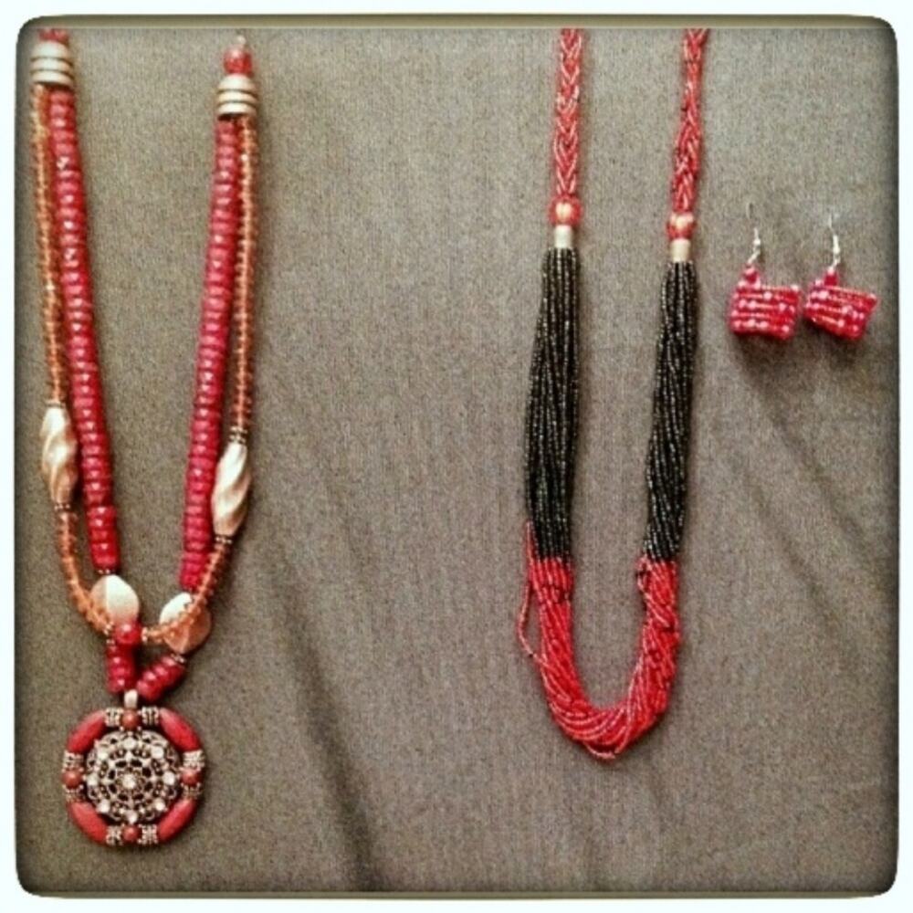 Vintage Jewelry Bundle Necklace & Earrings Sets Beads & Baubles Costume Jewelry